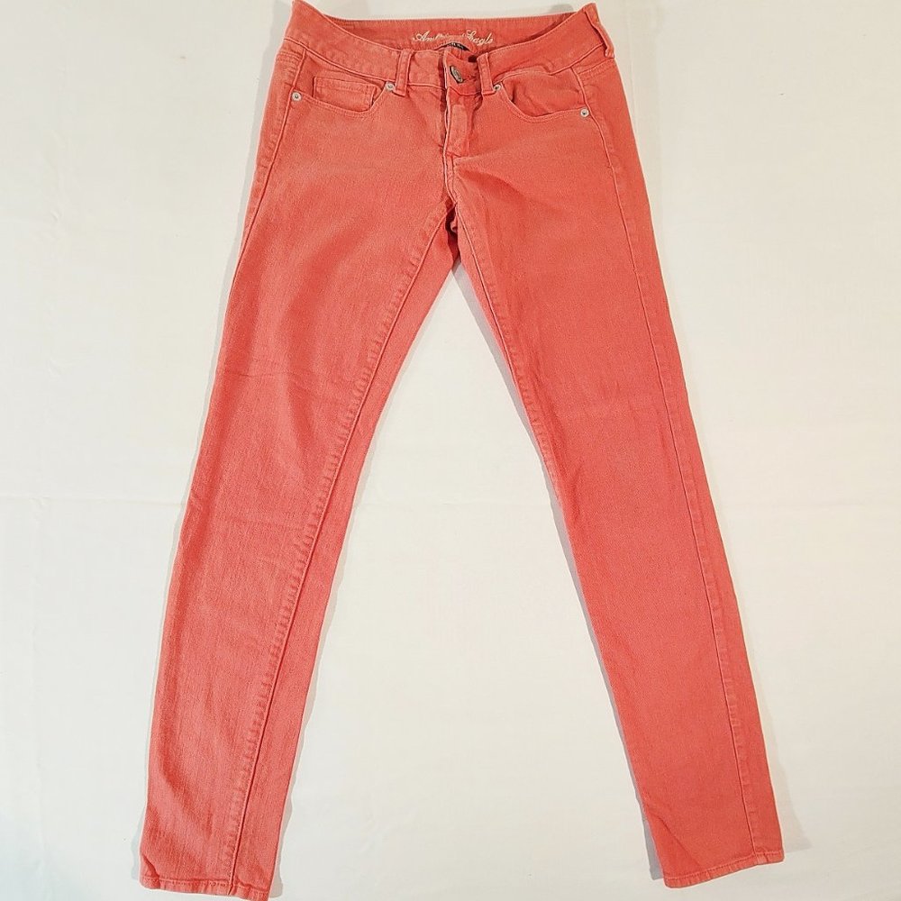American Eagle AEO Women's 4 (Actual 29 x 32) Skinny Stretch Jeans Salmon Pink